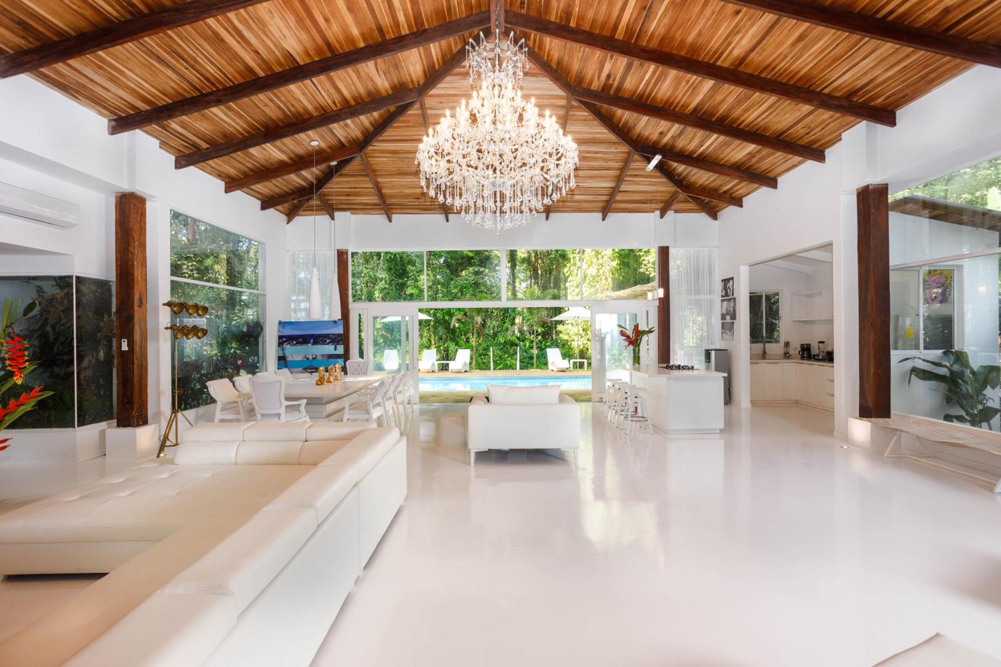 Le Cameleon Boutique Hotel Puerto Viejo de Talamanca Luaran gambar
